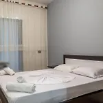 아파트 Denis Sarandë