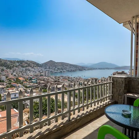 Denis Sarandë