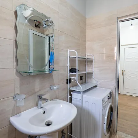 Denis Апартаменты