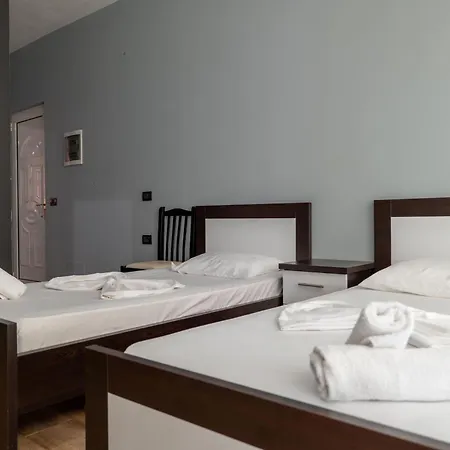 Апартаменты Denis Саранда