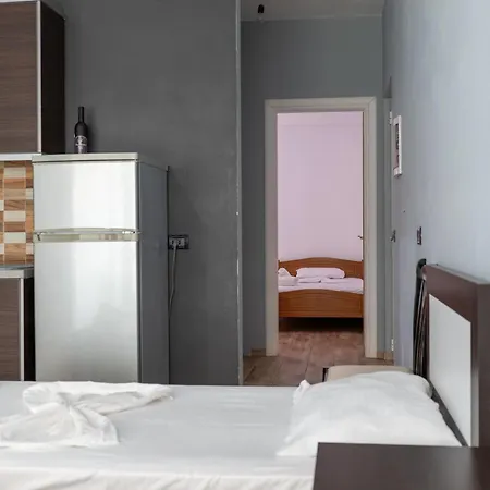 Denis * Саранда